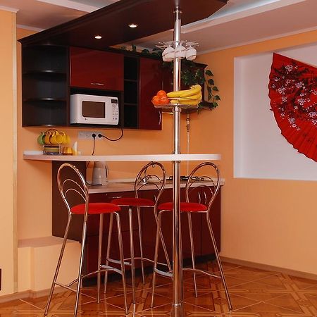 House In Bohatyrska Street كييف المظهر الخارجي الصورة
